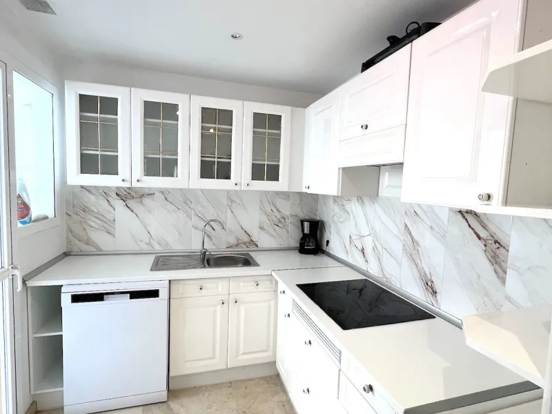 Renovated apartment converted two bedrooms on three bedroom,