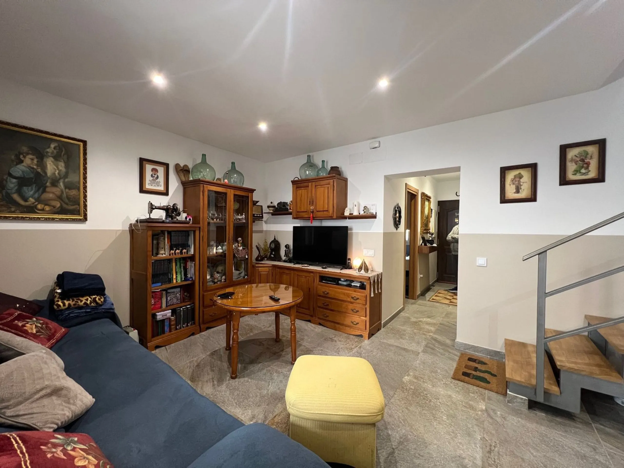 House - Townhouse в продаже в Estepona, Málaga. В доме 4 спален и 2 ванных комнат. Площадь дома 170 м²