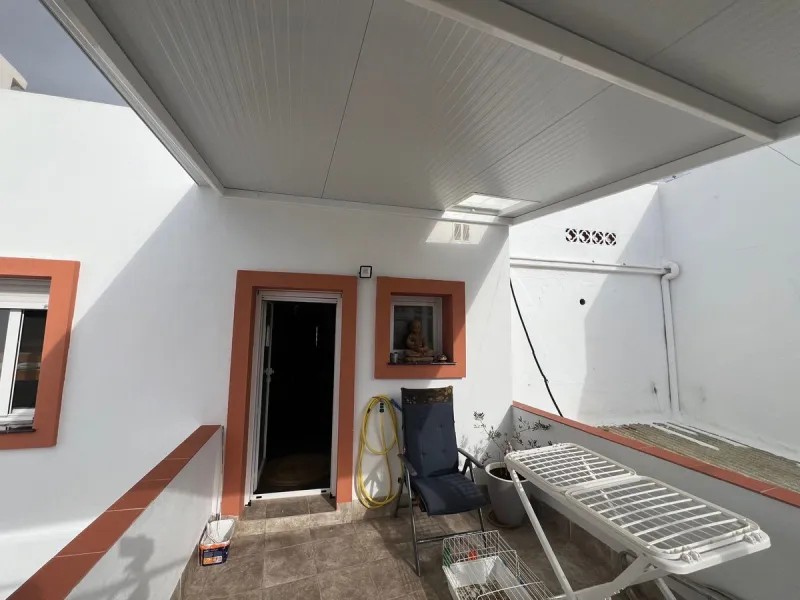 House - Townhouse в продаже в Estepona, Málaga. В доме 4 спален и 2 ванных комнат. Площадь дома 170 м²