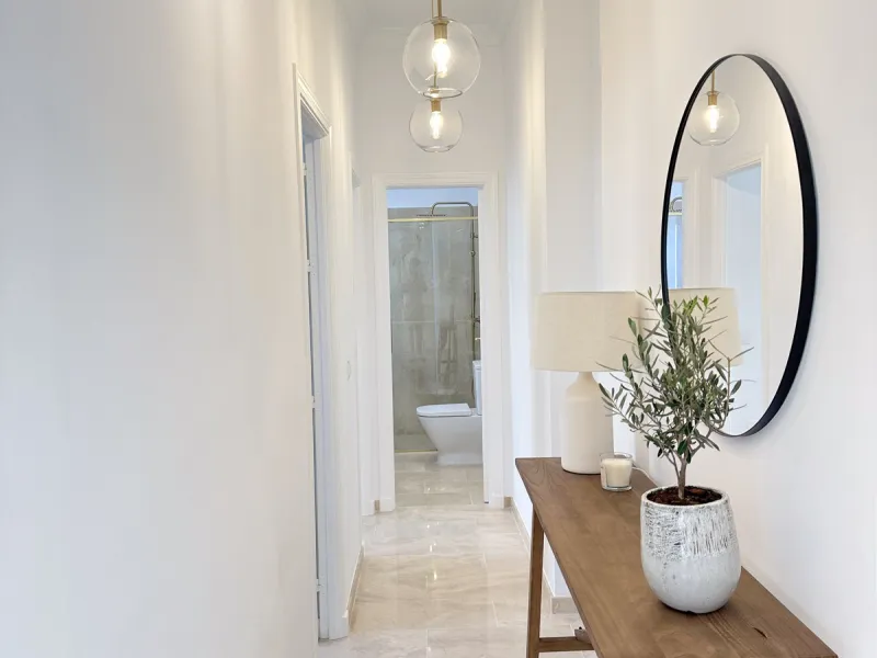 Apartment - Middle Floor Apartment в продаже в Málaga, Málaga. В доме 3 спален и 1 ванных комнат. Площадь дома 105 м²