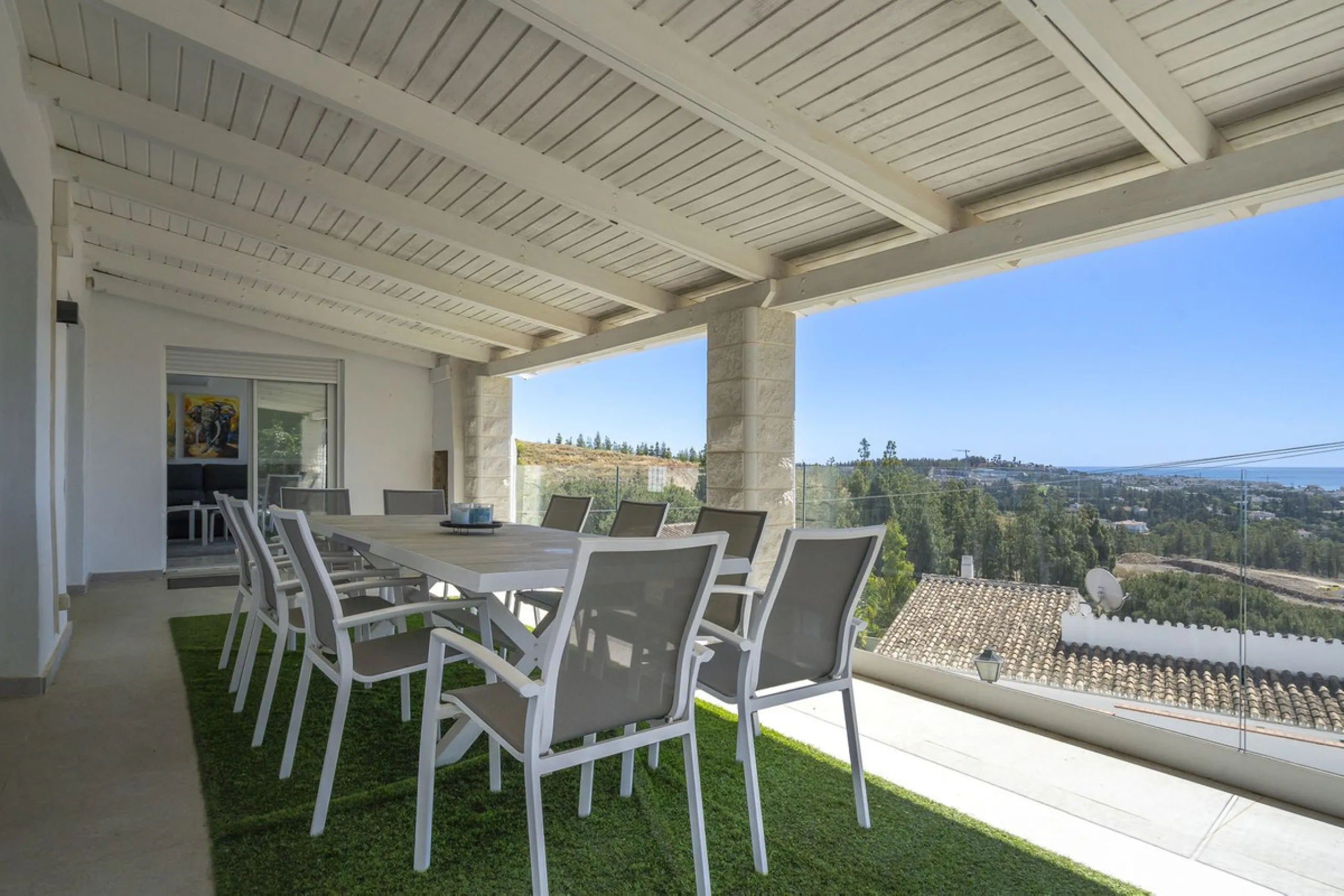 Beautifully Renovated Villa with Tourist Licence and Breathtaking Sea & Golf Views - La Cala de Mijas