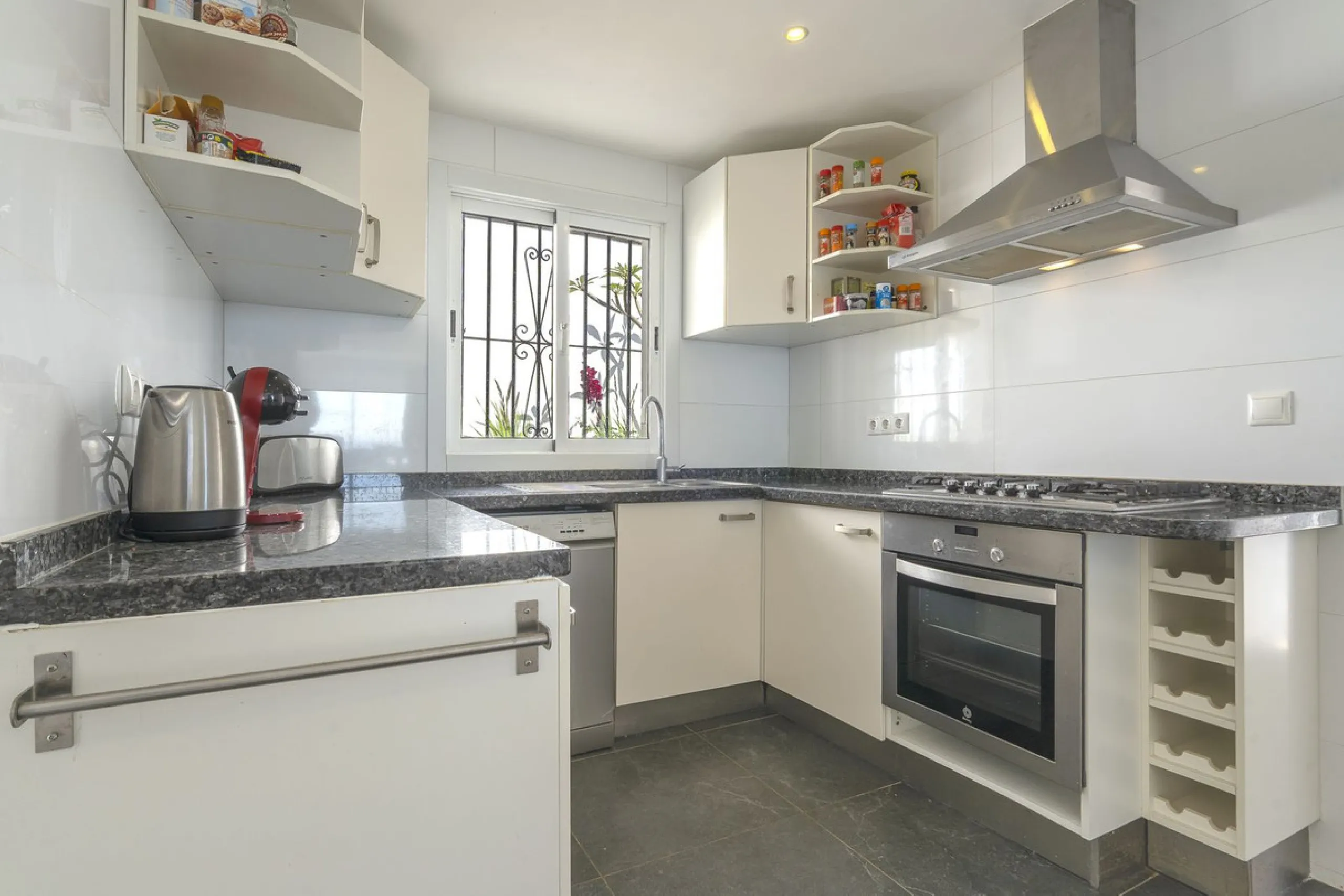 Beautifully Renovated Villa with Tourist Licence and Breathtaking Sea & Golf Views - La Cala de Mijas