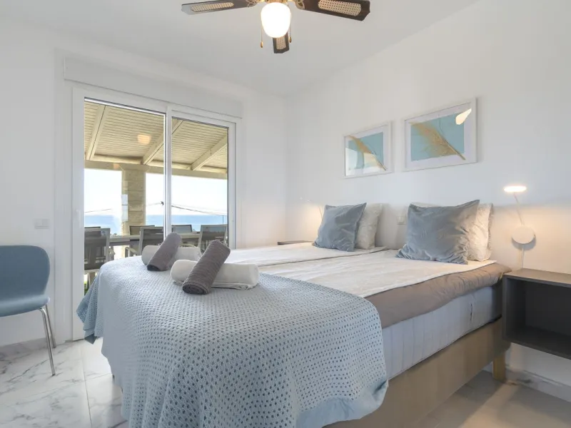 Beautifully Renovated Villa with Tourist Licence and Breathtaking Sea & Golf Views - La Cala de Mijas