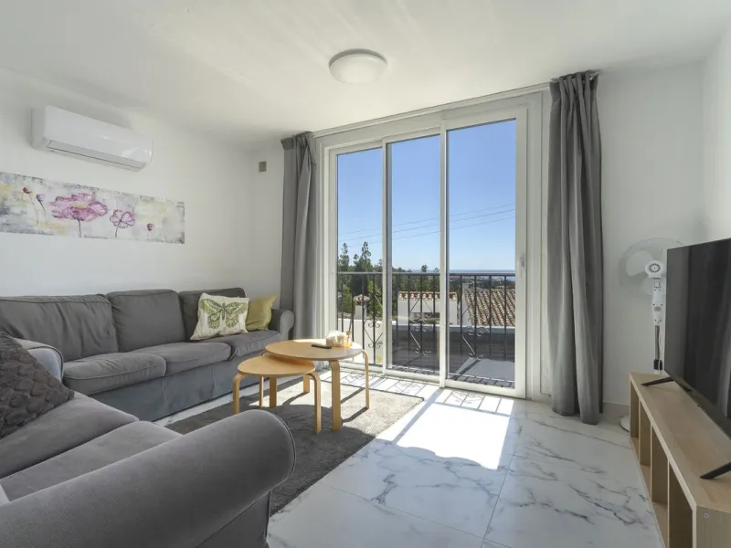 Beautifully Renovated Villa with Tourist Licence and Breathtaking Sea & Golf Views - La Cala de Mijas