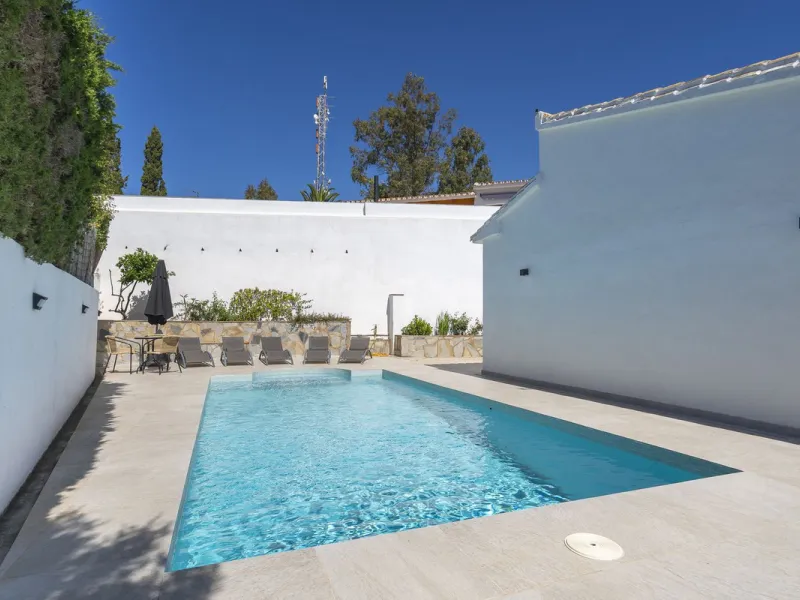 Beautifully Renovated Villa with Tourist Licence and Breathtaking Sea & Golf Views - La Cala de Mijas