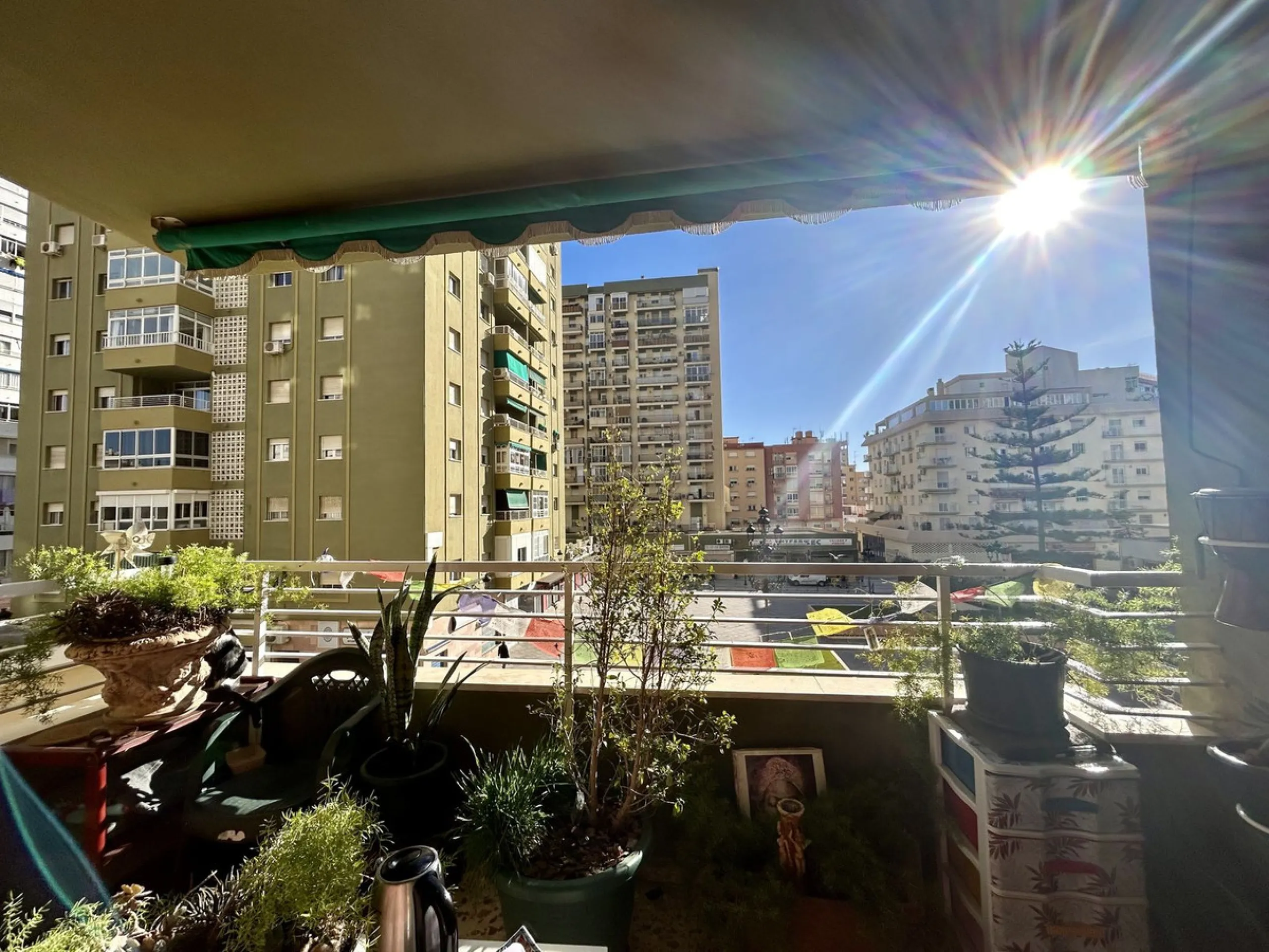 This flat in Torremolinos offers a spectacular location!