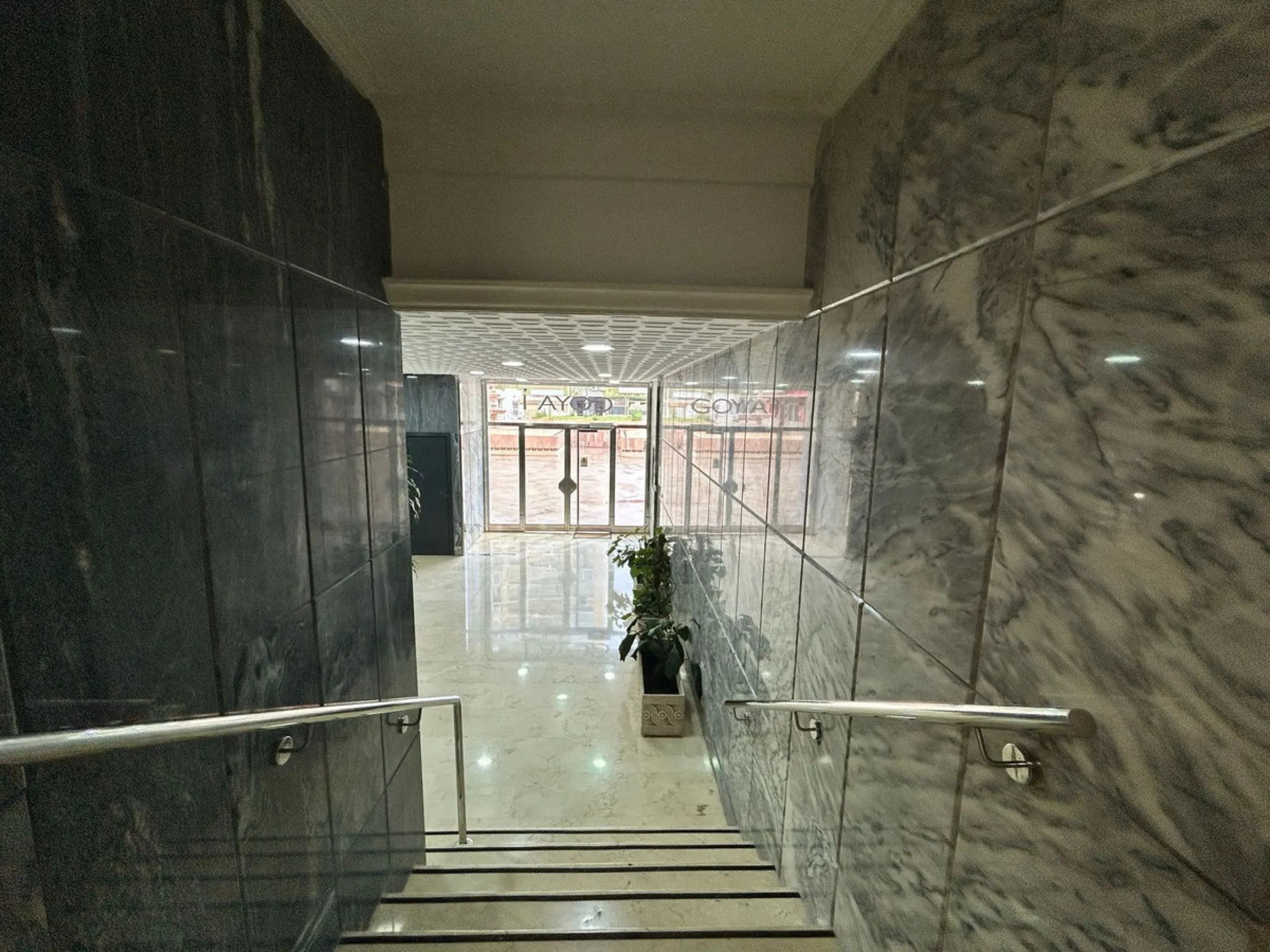 This flat in Torremolinos offers a spectacular location!