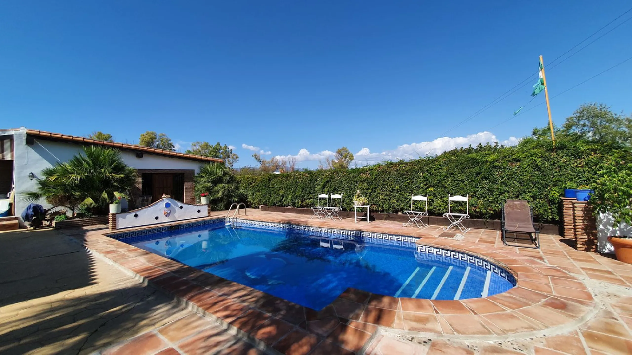 Charming Country Property for sale featuring two houses and two apartments, along with two swimming pools. This property holds a licence for rural tourism and is conveniently located very close to the town, surrounded by a fence ensuring privacy and secur