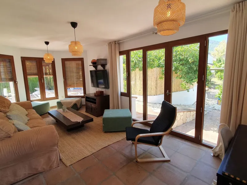 Charming Country Property for sale featuring two houses and two apartments, along with two swimming pools. This property holds a licence for rural tourism and is conveniently located very close to the town, surrounded by a fence ensuring privacy and secur