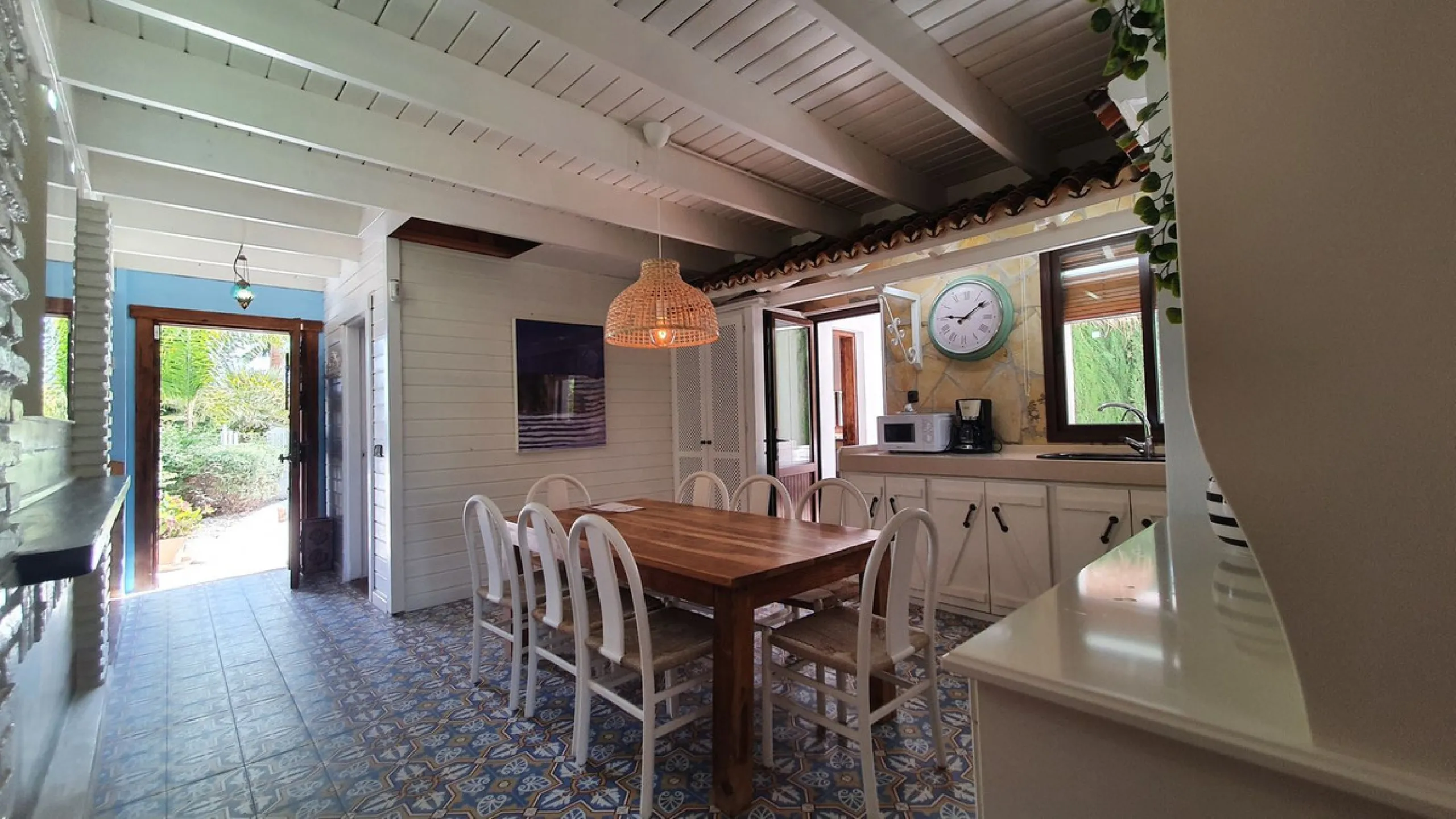 Charming Country Property for sale featuring two houses and two apartments, along with two swimming pools. This property holds a licence for rural tourism and is conveniently located very close to the town, surrounded by a fence ensuring privacy and secur