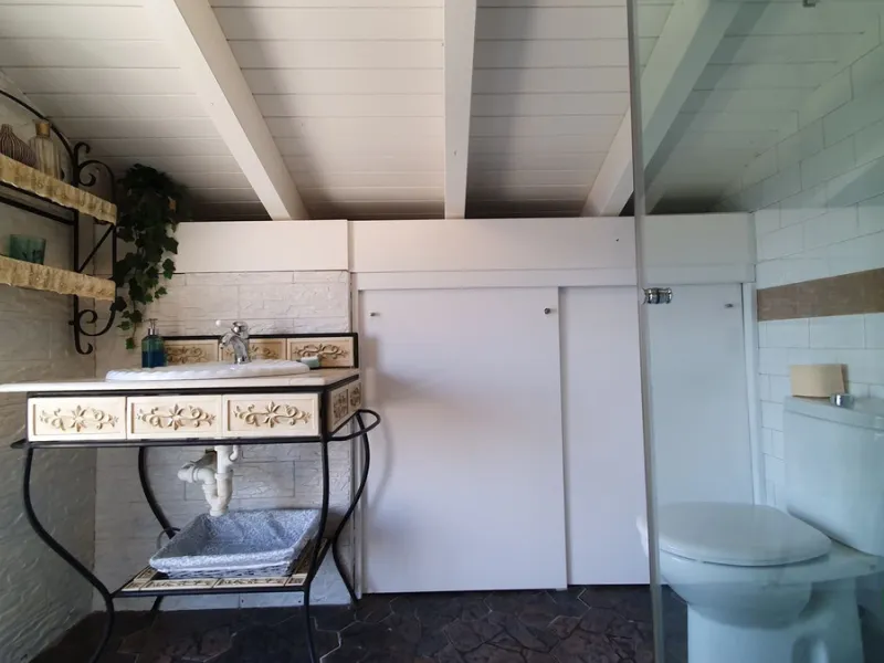 Charming Country Property for sale featuring two houses and two apartments, along with two swimming pools. This property holds a licence for rural tourism and is conveniently located very close to the town, surrounded by a fence ensuring privacy and secur