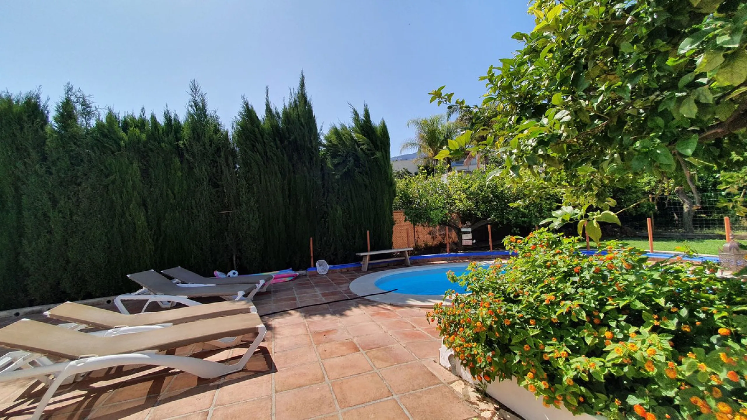 Charming Country Property for sale featuring two houses and two apartments, along with two swimming pools. This property holds a licence for rural tourism and is conveniently located very close to the town, surrounded by a fence ensuring privacy and secur