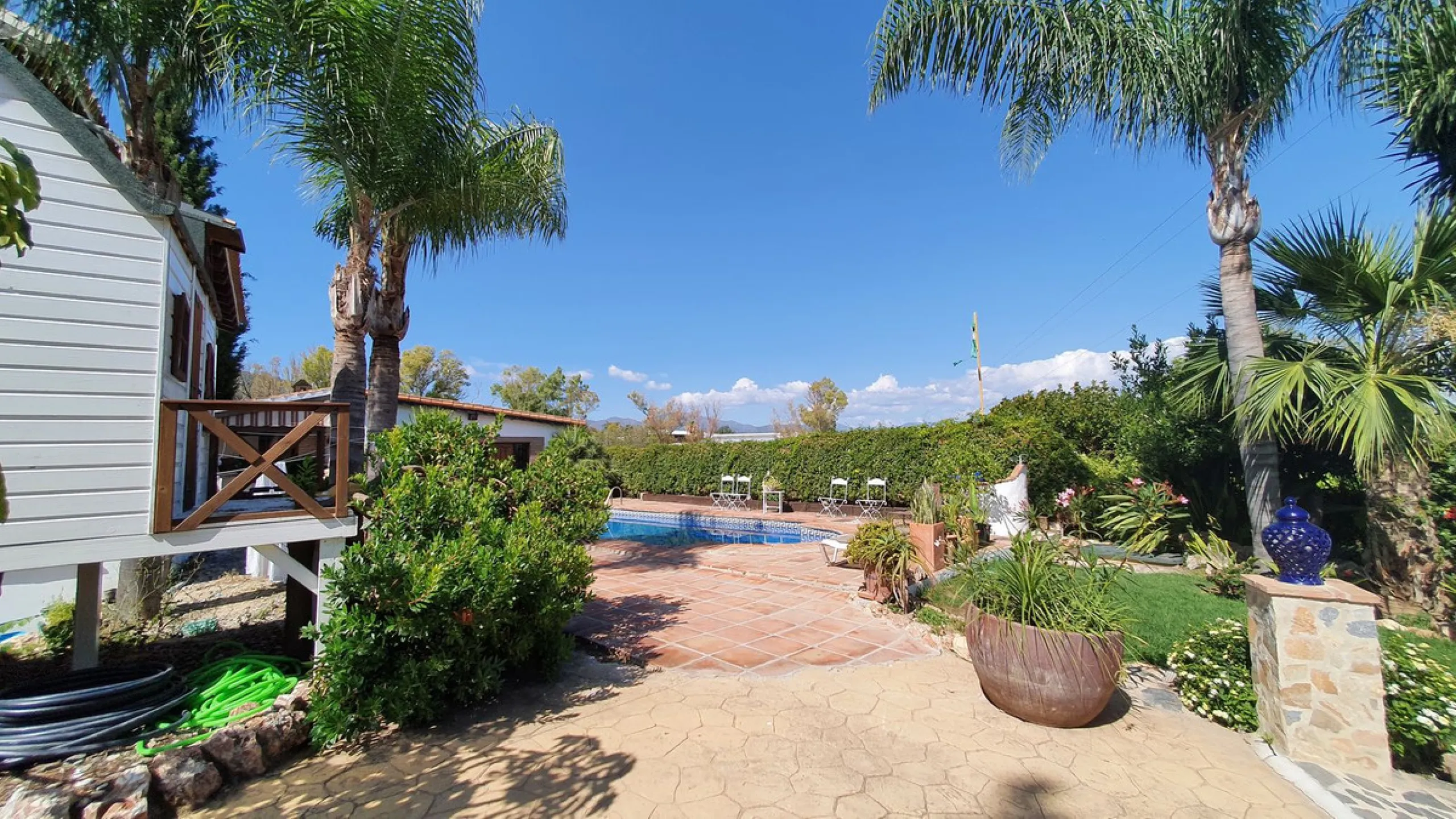 Charming Country Property for sale featuring two houses and two apartments, along with two swimming pools. This property holds a licence for rural tourism and is conveniently located very close to the town, surrounded by a fence ensuring privacy and secur