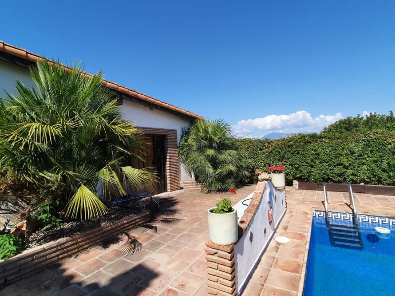 Charming Country Property for sale featuring two houses and two apartments, along with two swimming pools. This property holds a licence for rural tourism and is conveniently located very close to the town, surrounded by a fence ensuring privacy and secur