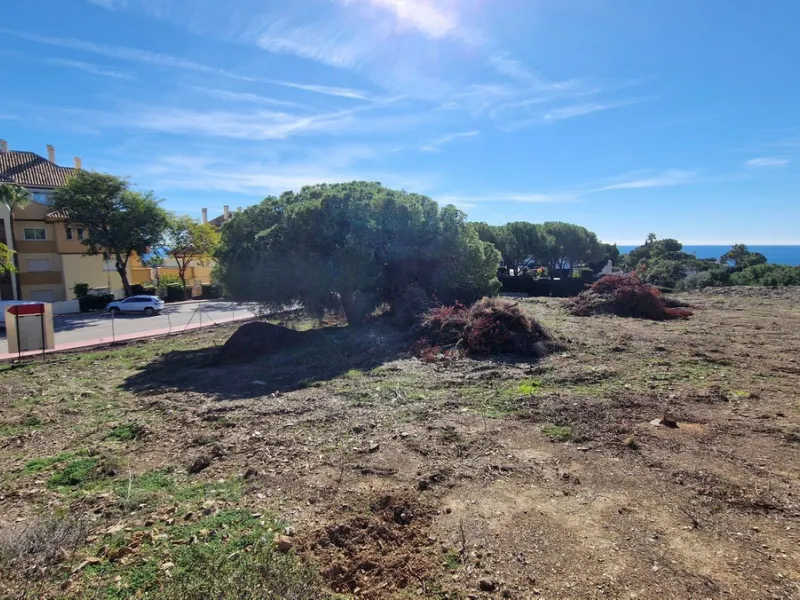 Plot - Residential Plot в продаже в Marbella, Málaga. Площадь участка 5000 м²