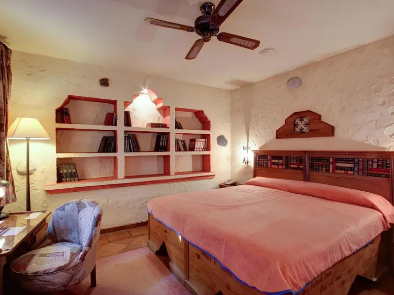 Tucked away in the mountain village of Benahavis is this hotel. A small rustic, yet elegant world of great smiles, warm welcomes, refined service and a true andalucian feel awaits you. The true feeling of being far away, yet you are at home away from home
