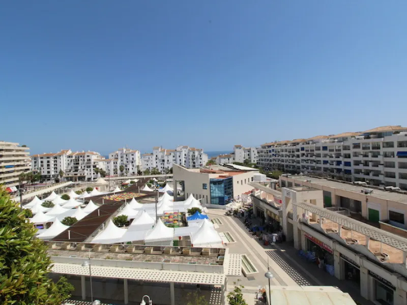 Apartment - Penthouse в продаже в Marbella, Málaga. В доме 4 спален и 4 ванных комнат. Площадь дома 190 м²