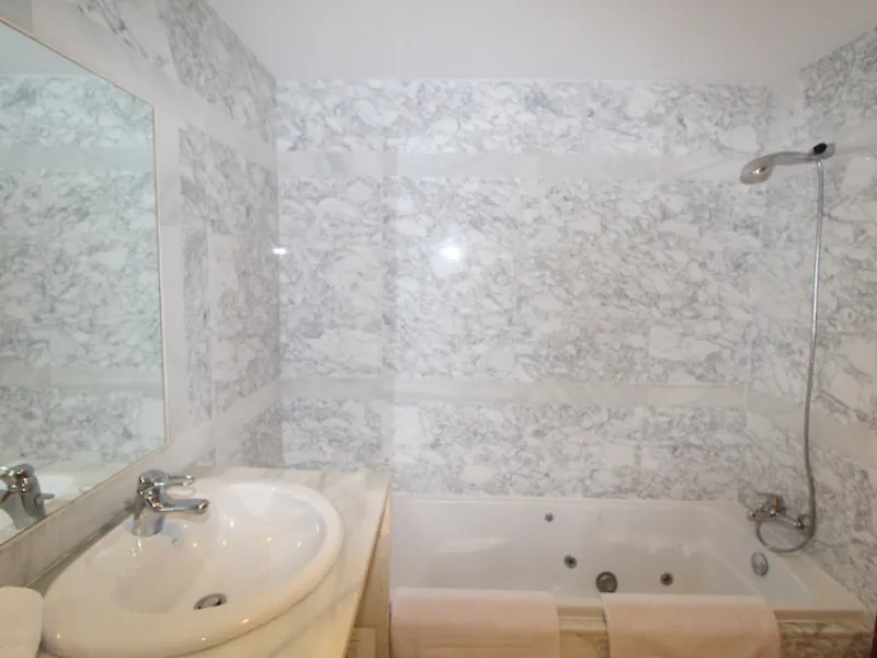 Apartment - Penthouse в продаже в Marbella, Málaga. В доме 4 спален и 4 ванных комнат. Площадь дома 190 м²