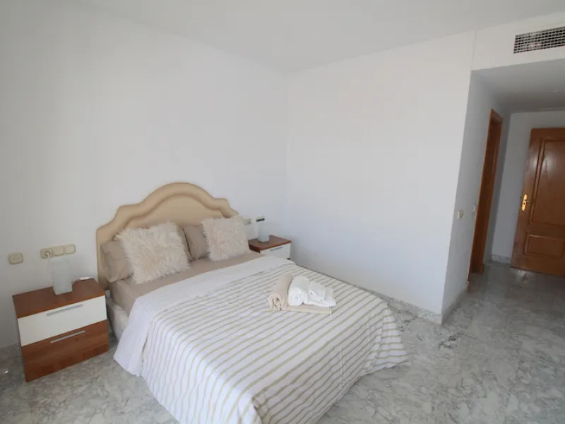 Apartment - Penthouse в продаже в Marbella, Málaga. В доме 4 спален и 4 ванных комнат. Площадь дома 190 м²