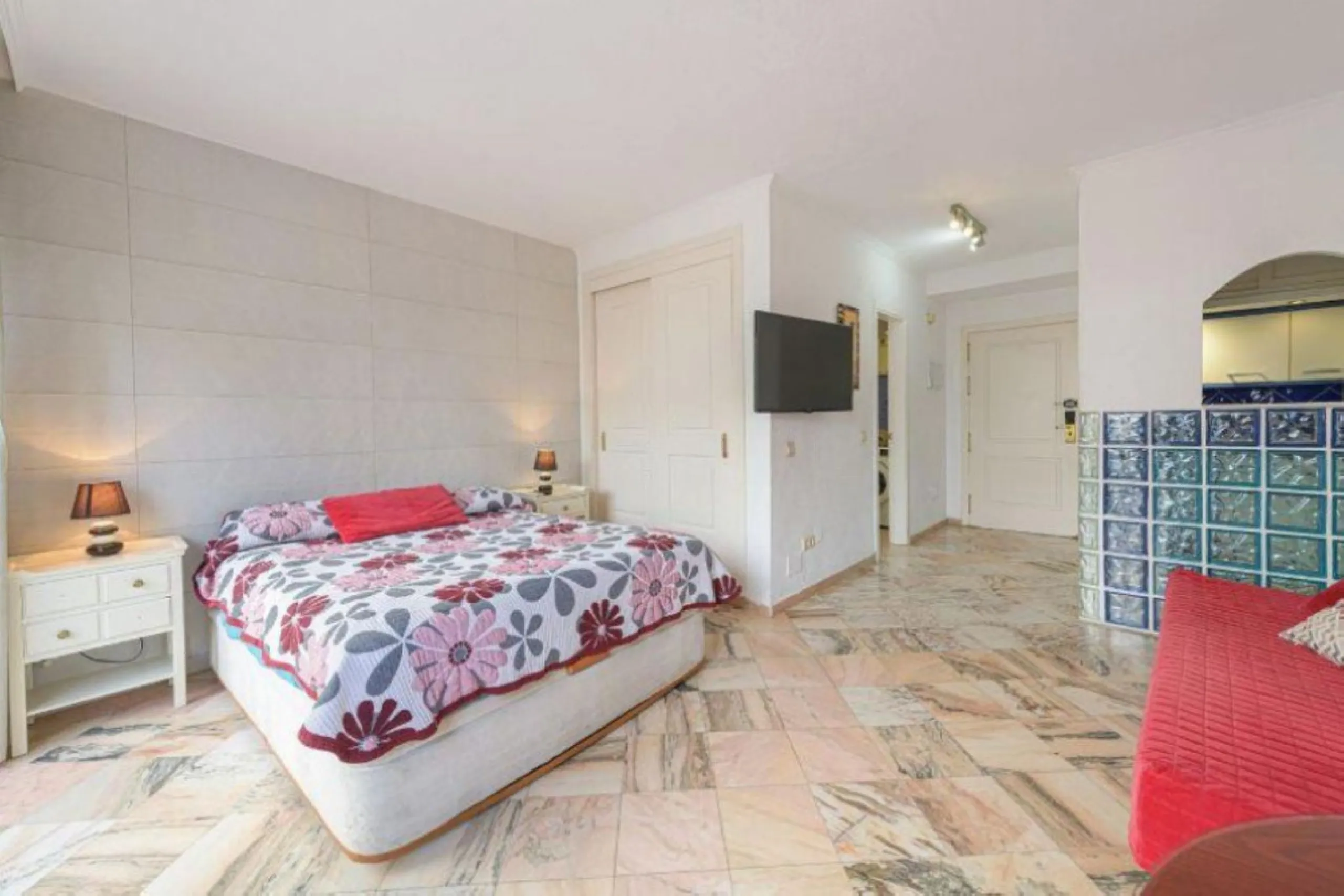 Ground Floor Apartment, Marbella, Costa del Sol.