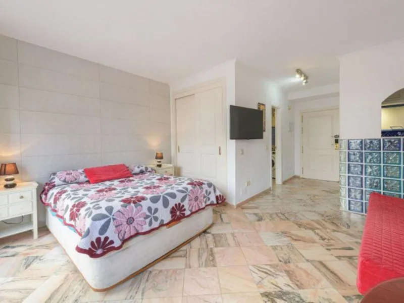 Ground Floor Apartment, Marbella, Costa del Sol.