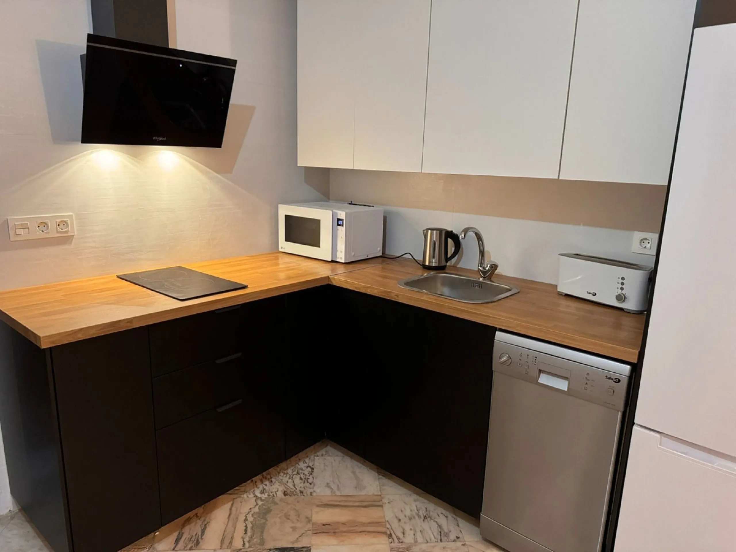 Ground Floor Apartment, Marbella, Costa del Sol.