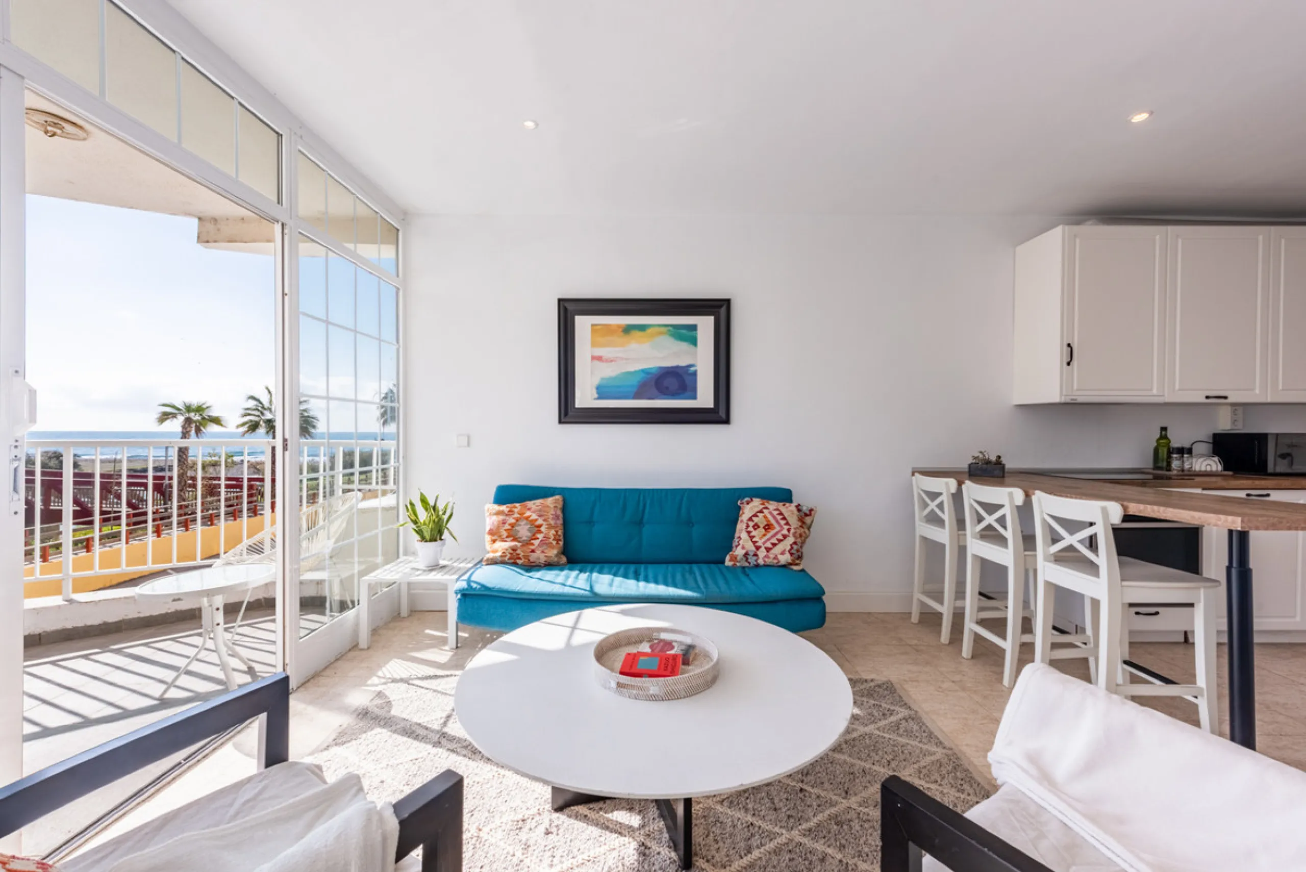 Excellent investment with strong rental potential with tourist rental license.