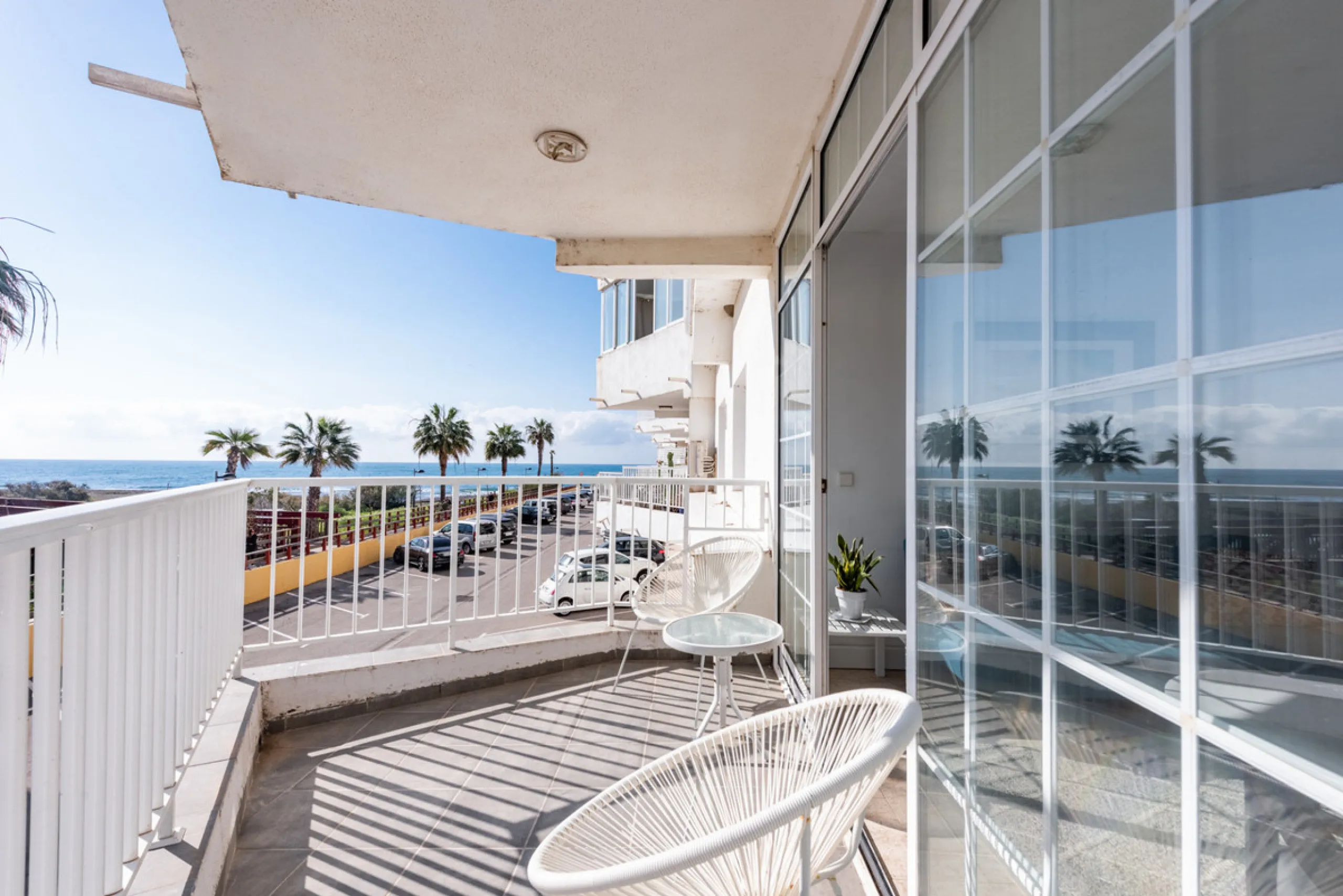 Excellent investment with strong rental potential with tourist rental license.