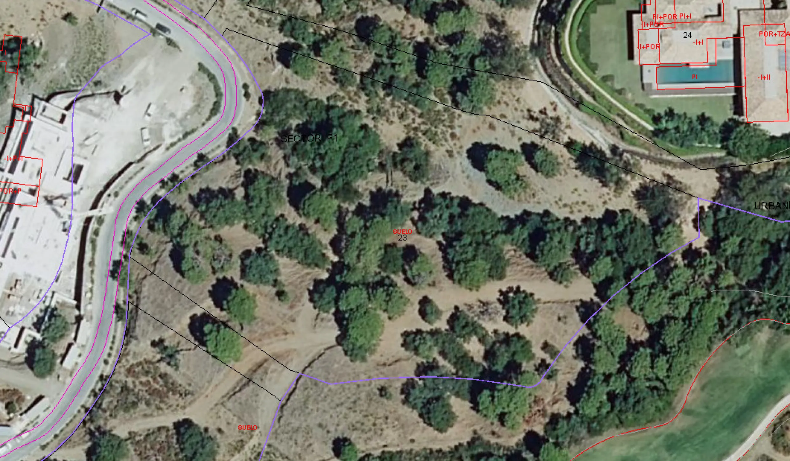 Discover an exquisite opportunity with this spacious plot located in La Zagaleta, known as one of the most exclusive urbanizations in the world. With expansive unobstructed views of majestic mountain scenery and an evergreen forest area, where deer can be