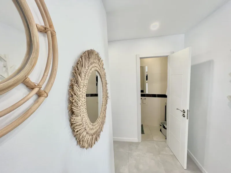 Apartment - Middle Floor Apartment в продаже в Málaga, Málaga. В доме 15 спален и 9 ванных комнат. Площадь дома 560 м²