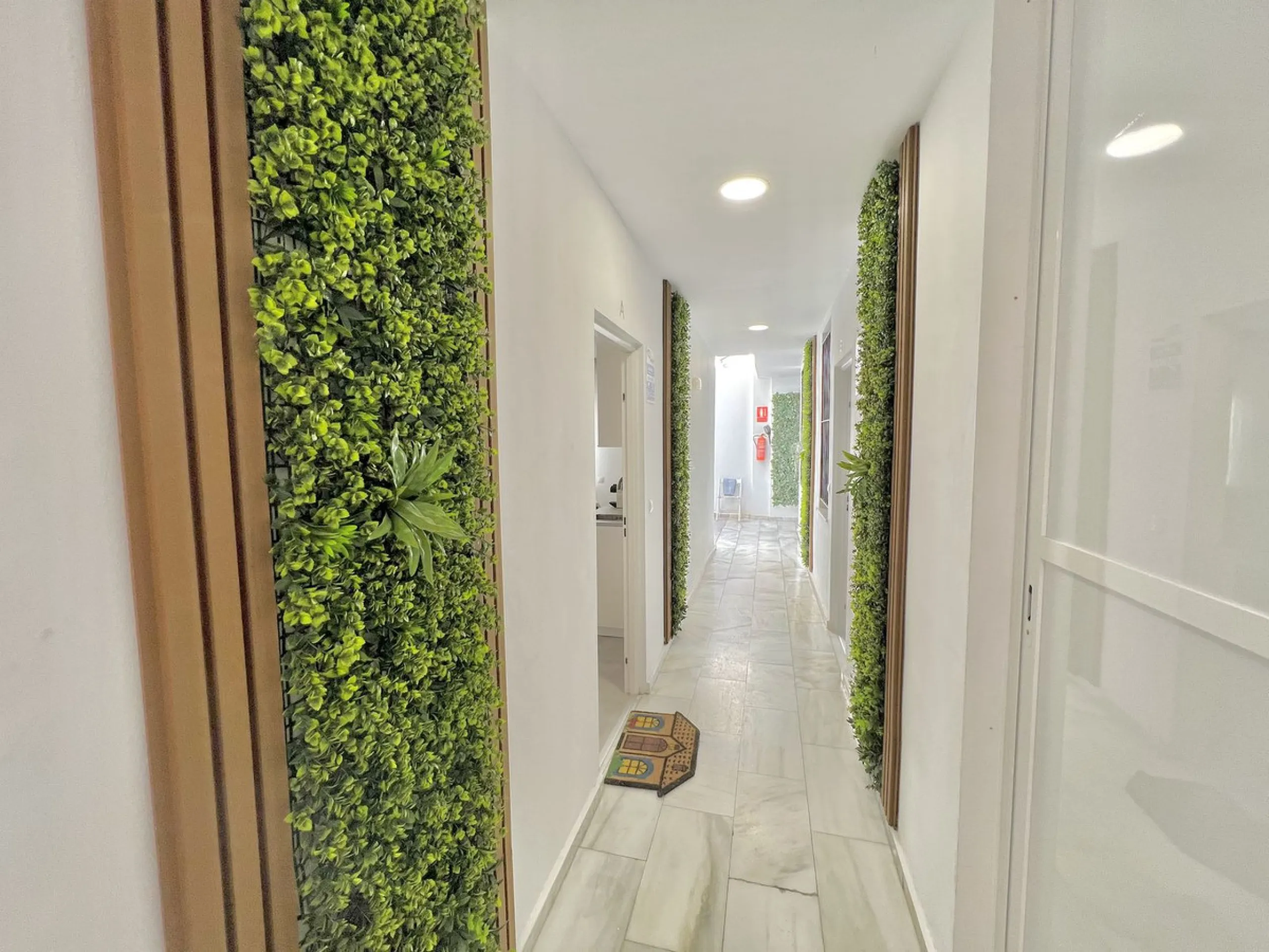 Apartment - Middle Floor Apartment в продаже в Málaga, Málaga. В доме 15 спален и 9 ванных комнат. Площадь дома 560 м²