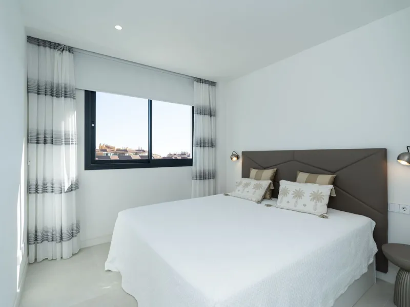 Apartment - Penthouse в продаже в Fuengirola, Málaga. В доме 3 спален и 3 ванных комнат. Площадь дома 135 м²