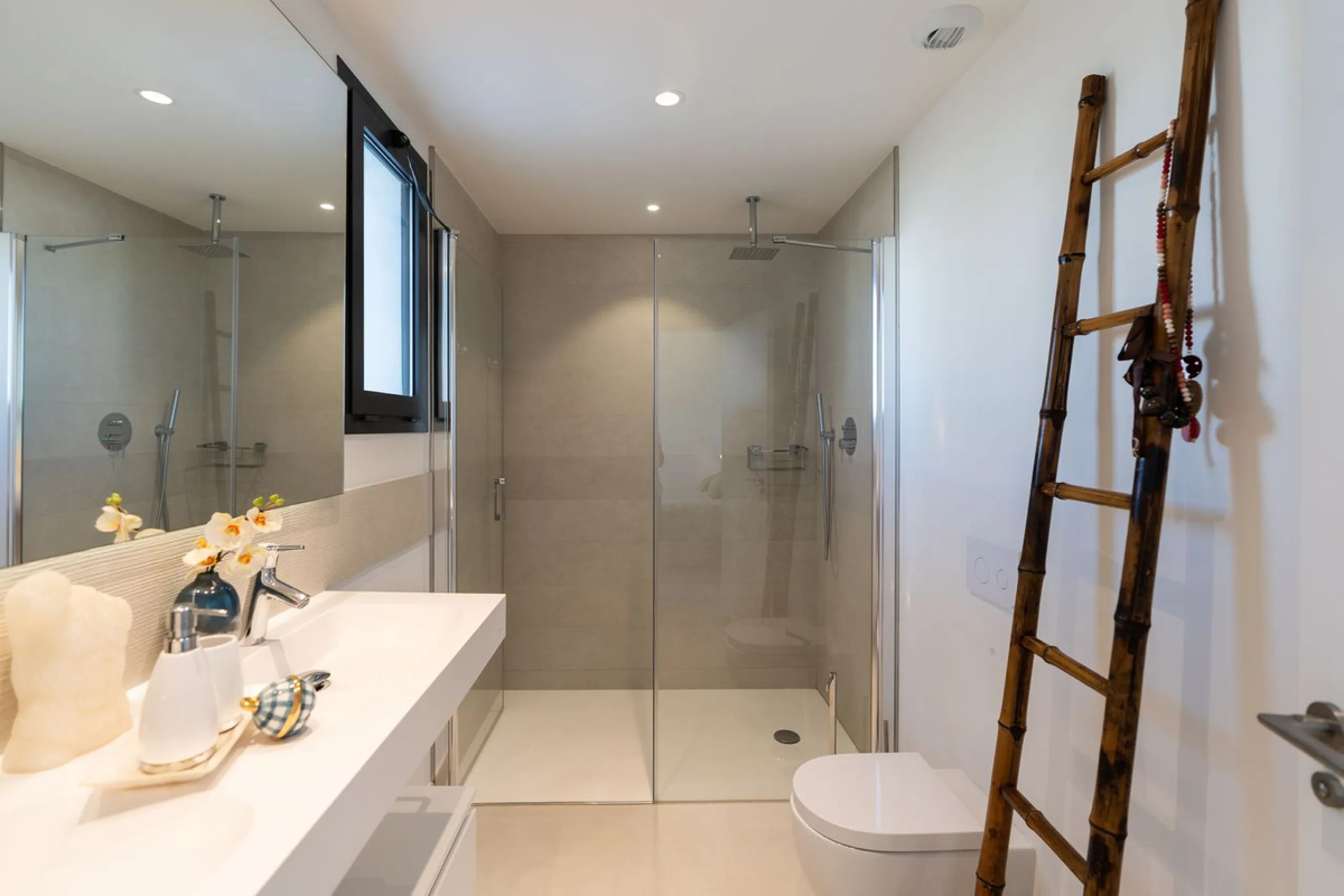Apartment - Penthouse в продаже в Fuengirola, Málaga. В доме 3 спален и 3 ванных комнат. Площадь дома 135 м²