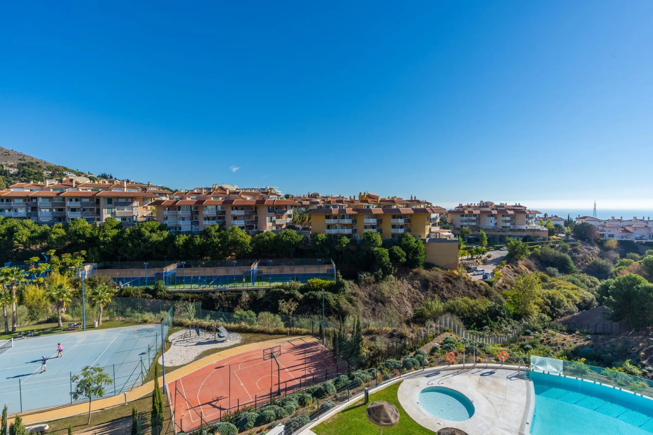 Apartment - Penthouse в продаже в Fuengirola, Málaga. В доме 3 спален и 3 ванных комнат. Площадь дома 135 м²