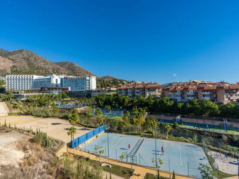 Apartment - Penthouse в продаже в Fuengirola, Málaga. В доме 3 спален и 3 ванных комнат. Площадь дома 135 м²