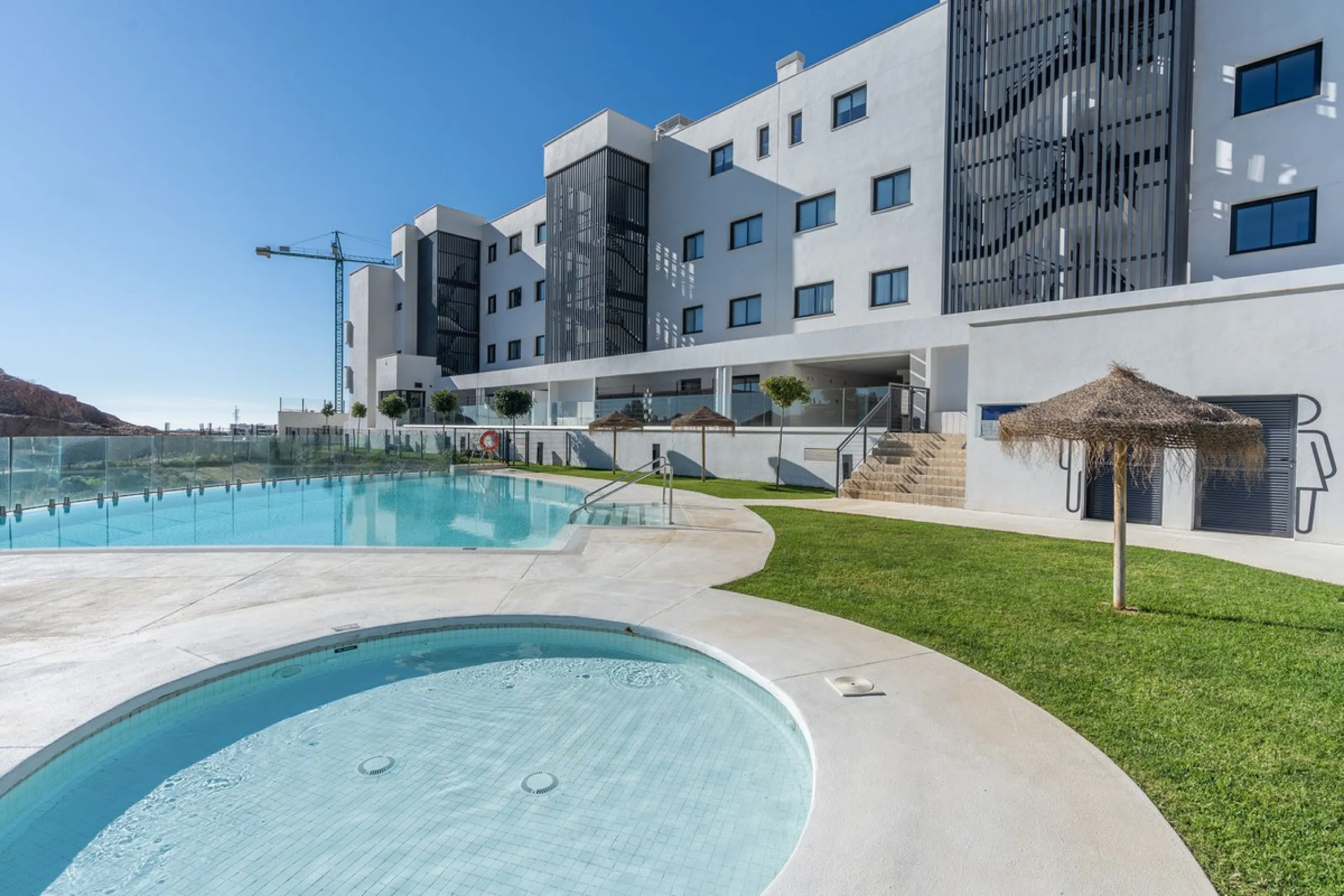 Apartment - Penthouse в продаже в Fuengirola, Málaga. В доме 3 спален и 3 ванных комнат. Площадь дома 135 м²
