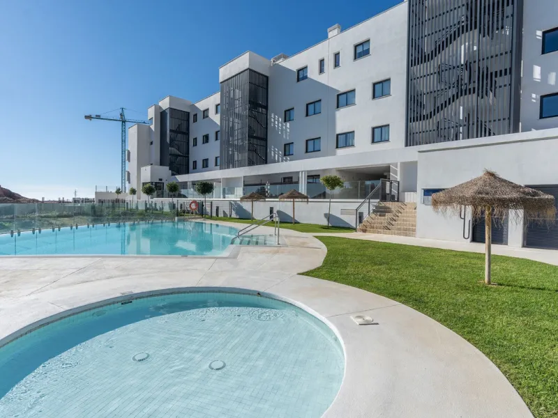 Apartment - Penthouse в продаже в Fuengirola, Málaga. В доме 3 спален и 3 ванных комнат. Площадь дома 135 м²