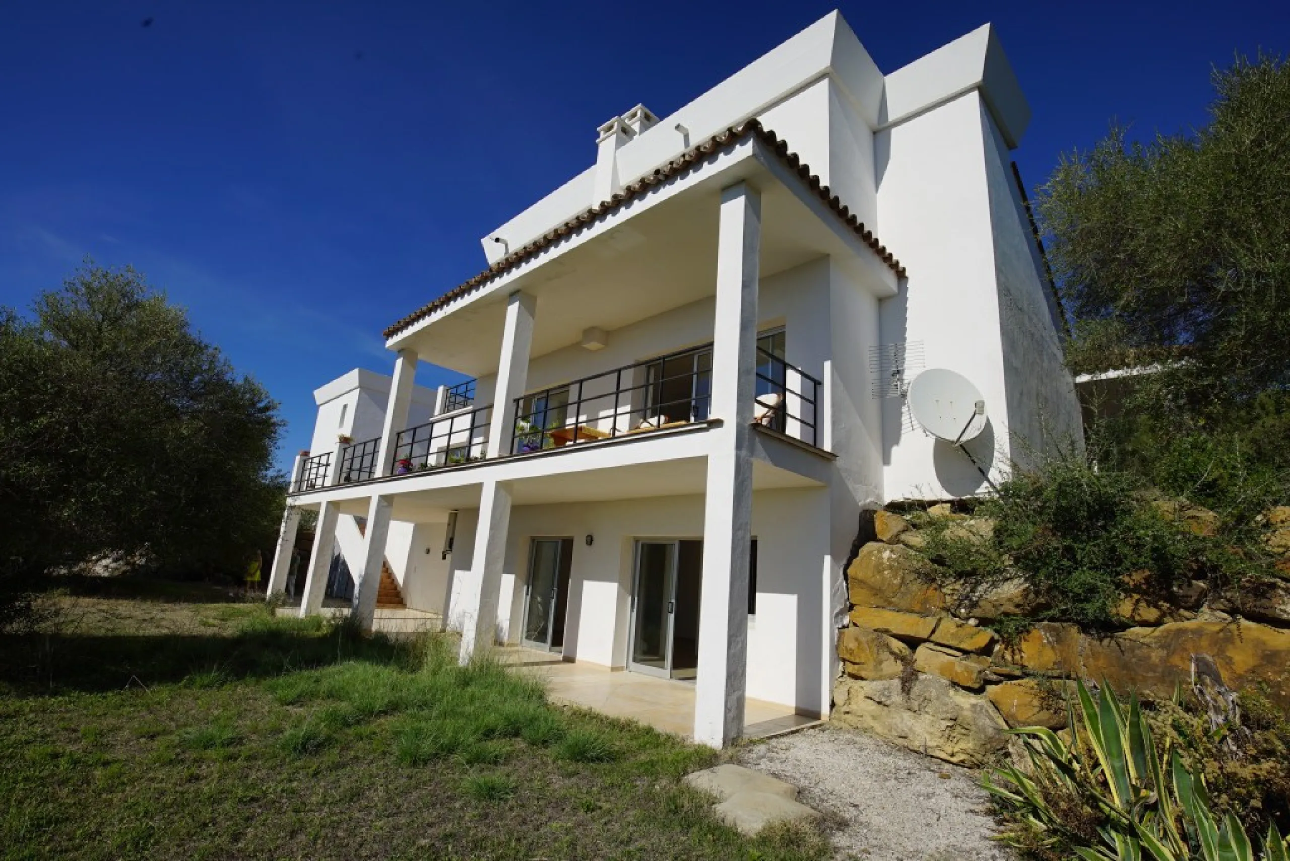 House - Detached Villa в продаже в Gaucín, Málaga. В доме 8 спален и 8 ванных комнат. Площадь дома 600 м². Площадь участка 34000 м²