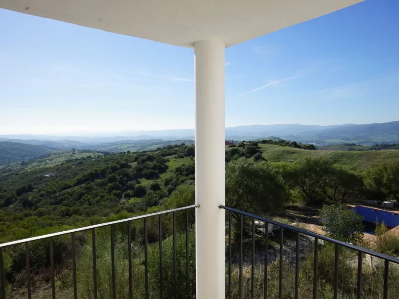 House - Detached Villa в продаже в Gaucín, Málaga. В доме 8 спален и 8 ванных комнат. Площадь дома 600 м². Площадь участка 34000 м²