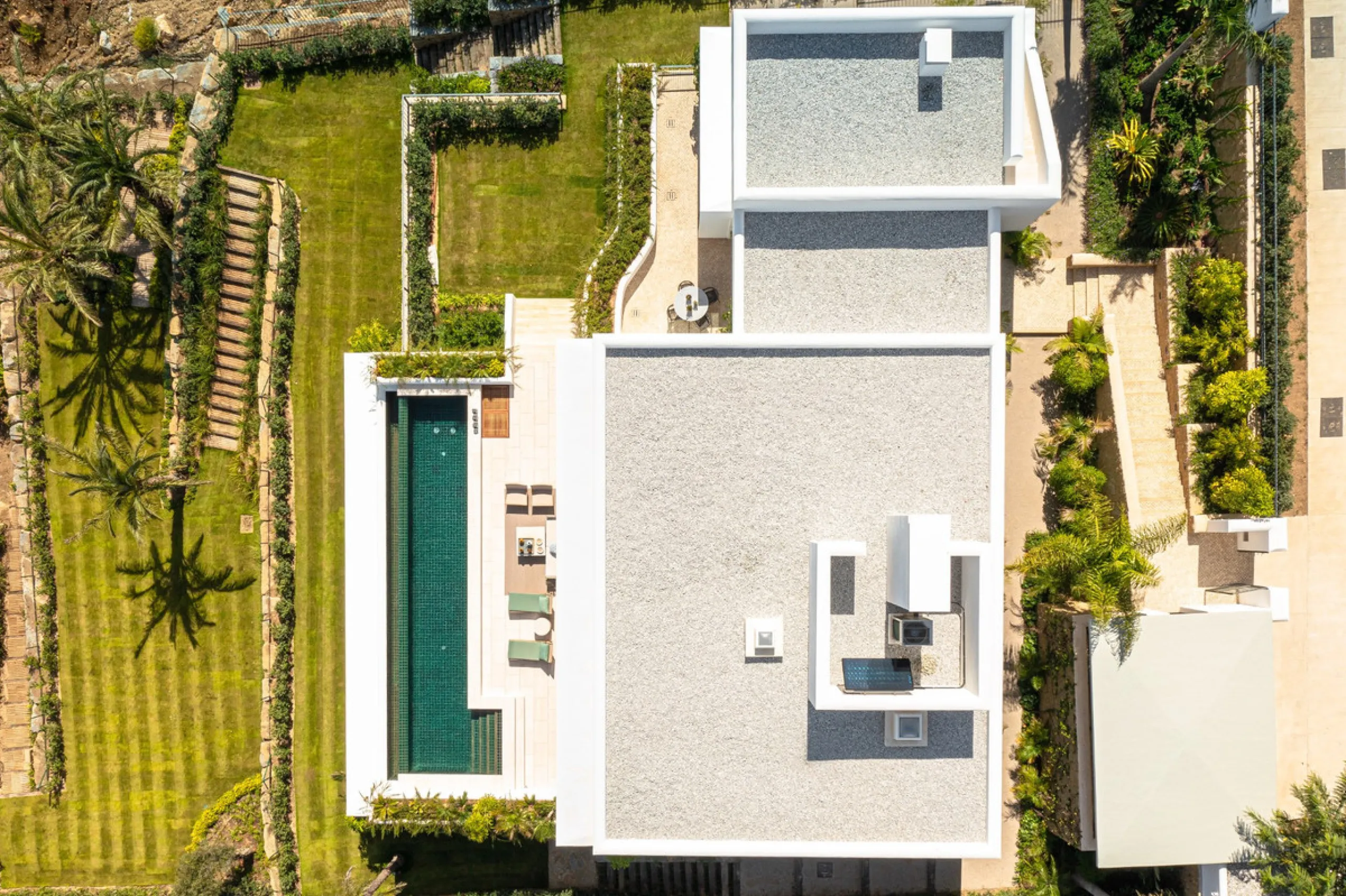 House - Detached Villa в продаже в Casares, Málaga. В доме 3 спален и 3 ванных комнат. Площадь дома 395 м². Площадь участка 2194 м²