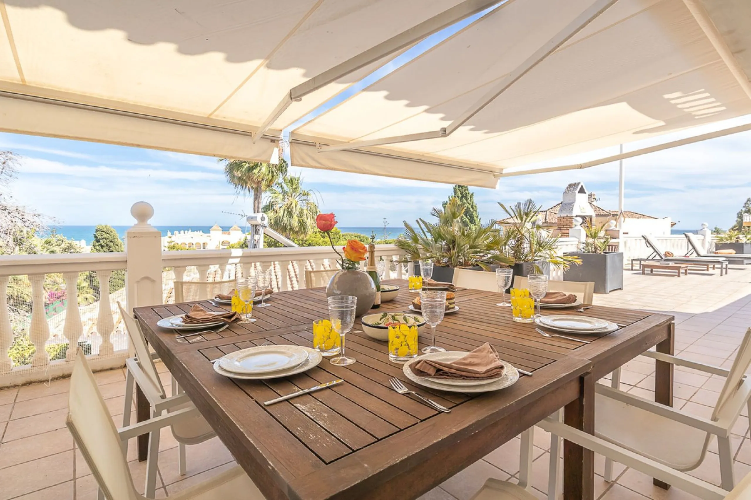 Nestled in the Urb. Torrenueva, Mijas Costa, this enchanting, six-bedroom villa, divided over two floors, epitomizes charm and elegance. Ideal for rental purposes to produce ROI or as a two family home. (Tourist Rental Licence in place). Located in the pi