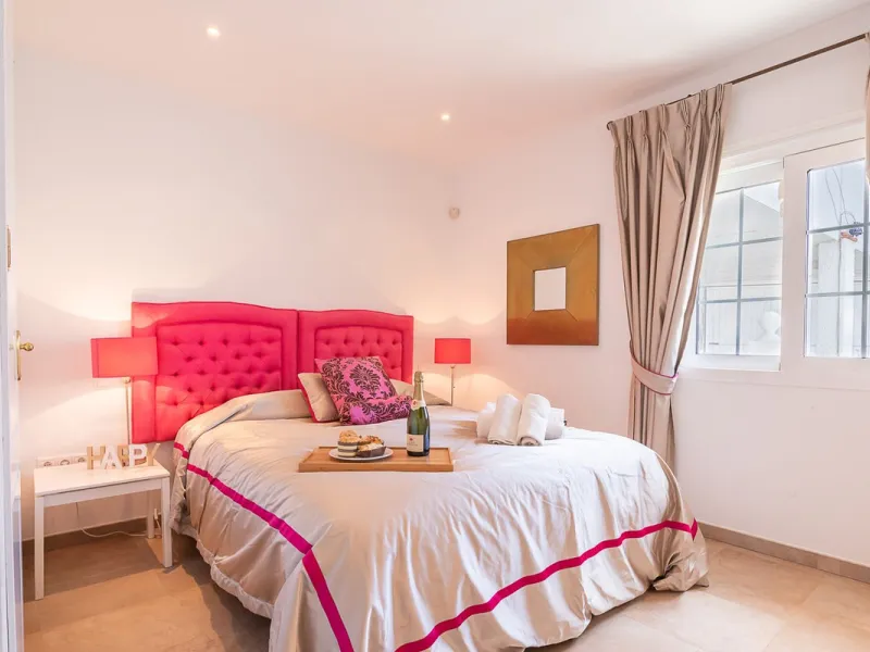 Nestled in the Urb. Torrenueva, Mijas Costa, this enchanting, six-bedroom villa, divided over two floors, epitomizes charm and elegance. Ideal for rental purposes to produce ROI or as a two family home. (Tourist Rental Licence in place). Located in the pi