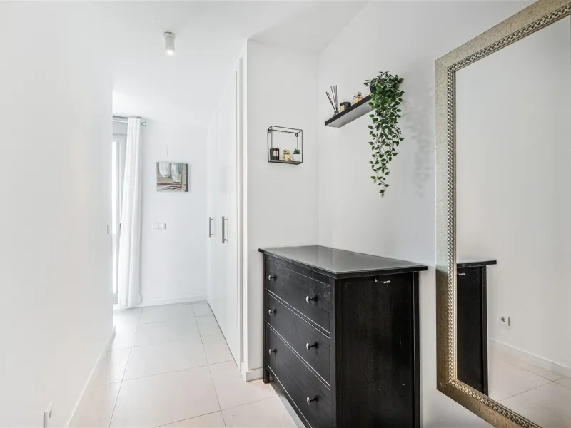 Apartment - Penthouse Duplex в продаже в Estepona, Málaga. В доме 3 спален и 3 ванных комнат. Площадь дома 126 м²