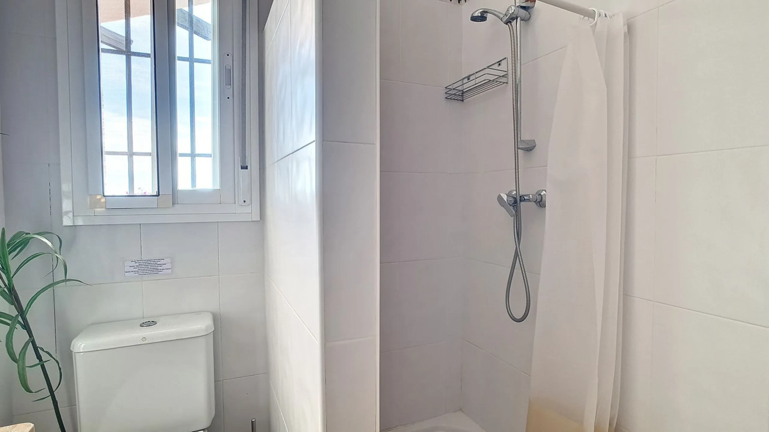 House - Detached Villa в продаже в Arenas, Málaga. В доме 3 спален и 3 ванных комнат. Площадь дома 241 м². Площадь участка 4162 м²
