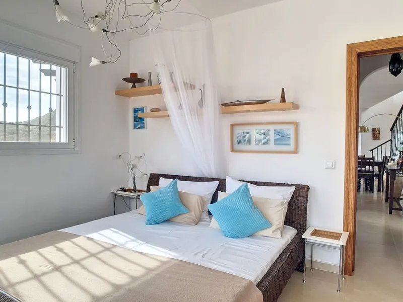 House - Detached Villa в продаже в Arenas, Málaga. В доме 3 спален и 3 ванных комнат. Площадь дома 241 м². Площадь участка 4162 м²