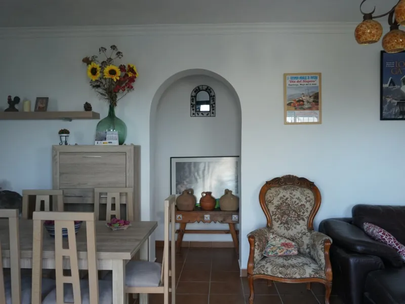 Indulge in the allure of rustic elegance with this enchanting country haven in Sayalonga. The carefully crafted 5-bedroom, 2-bathroom residence spans a generous 136m2, seamlessly blending modern comfort with timeless charm. Built in 2006, the home exudes 