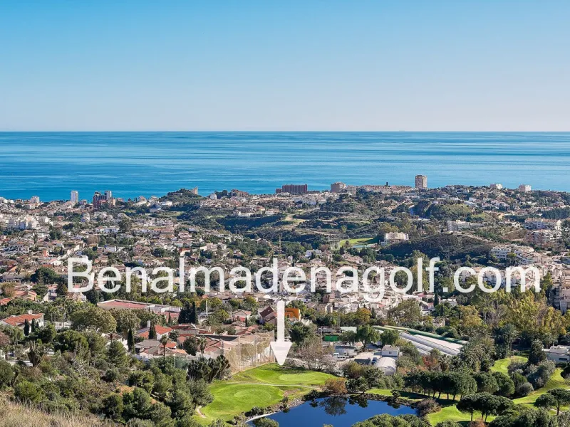 Plot - Residential Plot в продаже в Benalmadena, Málaga. Площадь участка 4420 м²