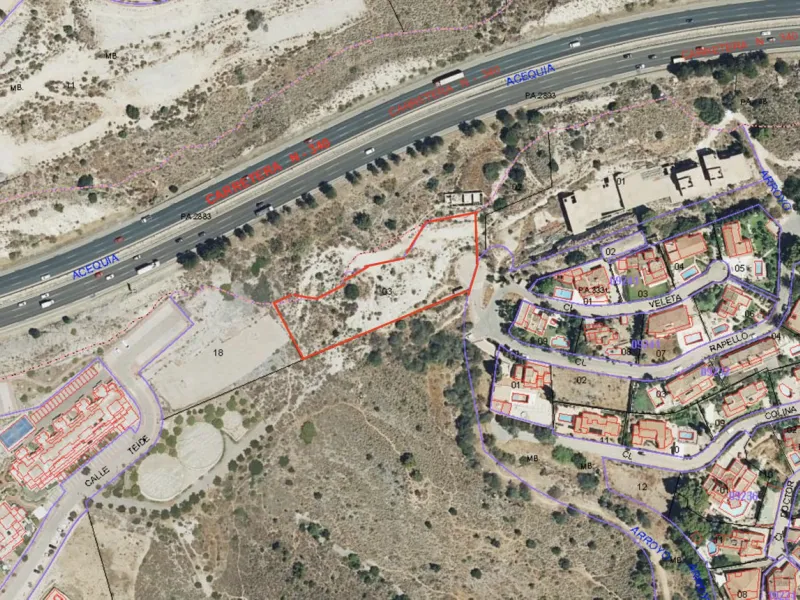 Plot - Residential Plot в продаже в Benalmadena, Málaga. Площадь участка 4420 м²