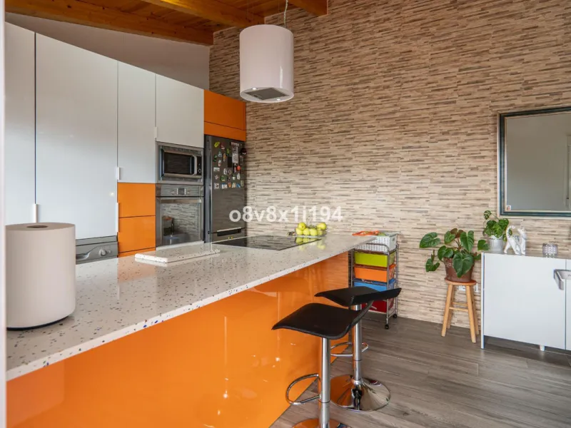 House - Detached Villa в продаже в Macharaviaya, Málaga. В доме 5 спален и 1 ванных комнат. Площадь дома 102 м²