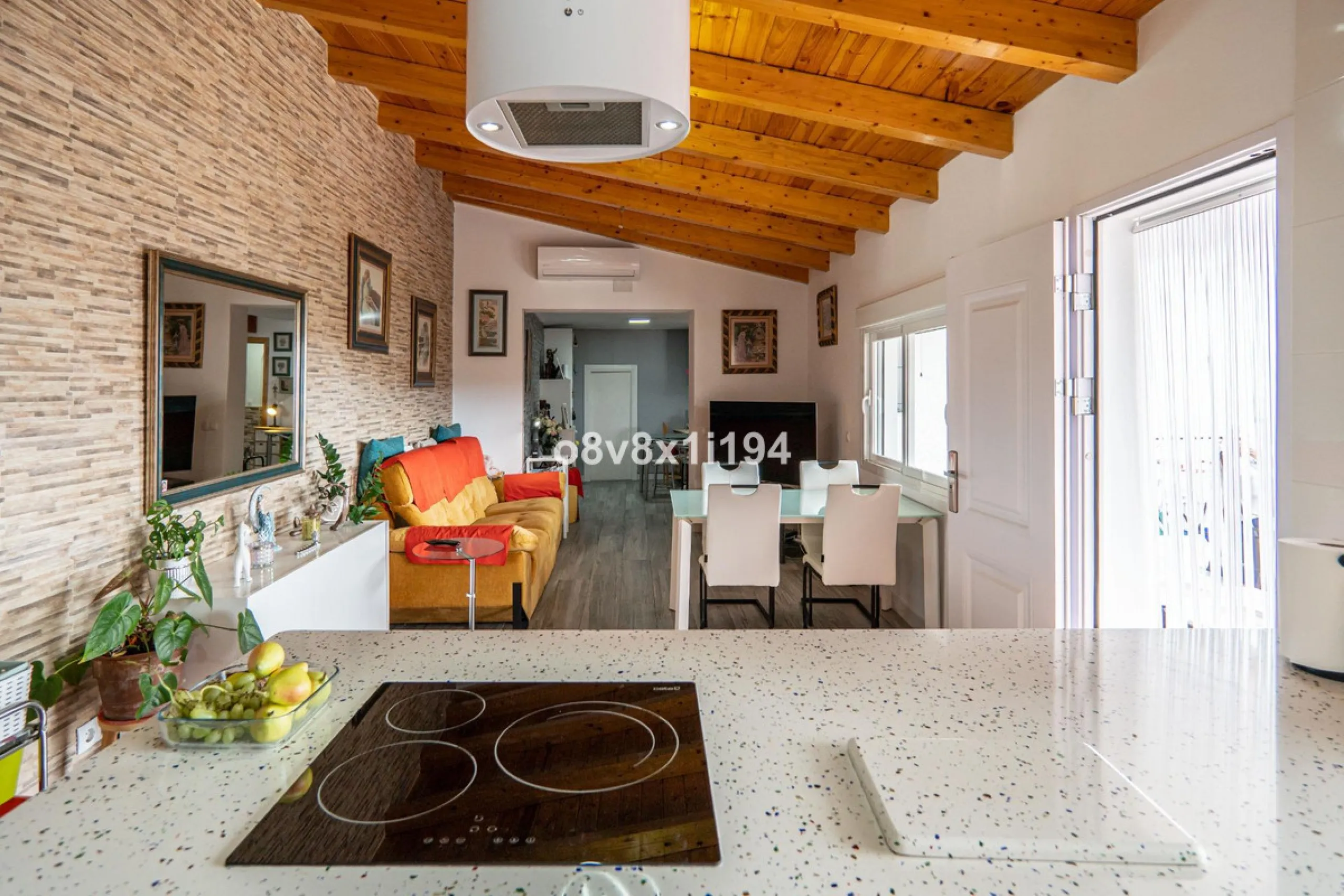 House - Detached Villa в продаже в Macharaviaya, Málaga. В доме 5 спален и 1 ванных комнат. Площадь дома 102 м²
